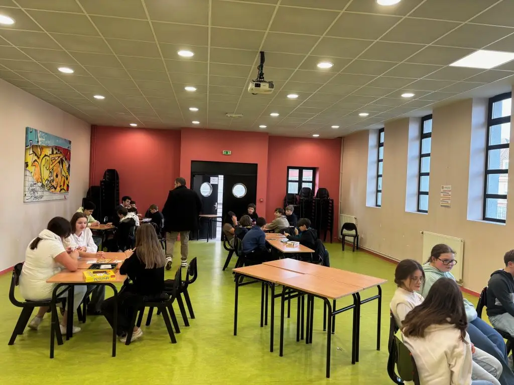 jeux de société au collège